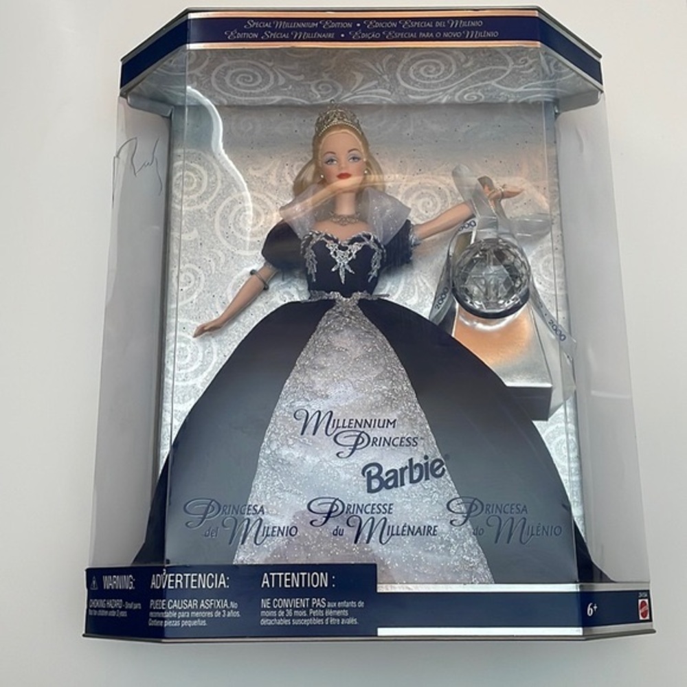 Special Exclusive Edition Millennium Princess Barbie 1999